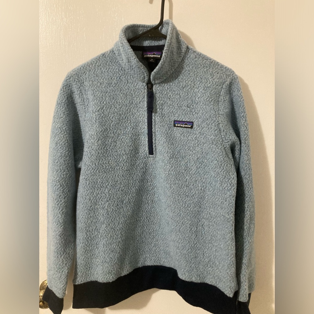 Women’s Patagonia quarter zip